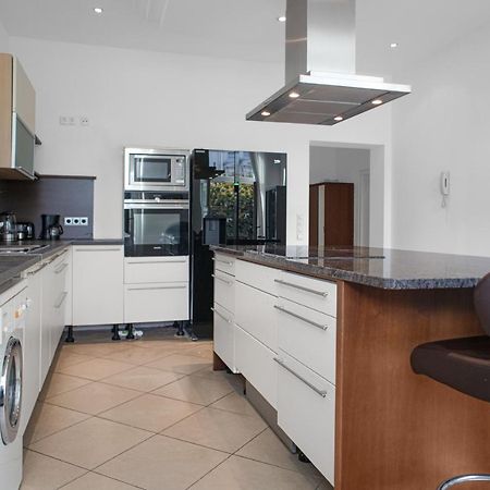 Superb 7Br Shared Apartment- Near Hauptbahnhof Wien Eksteriør bilde