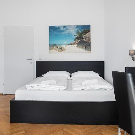 Superb 7Br Shared Apartment- Near Hauptbahnhof Wien Eksteriør bilde