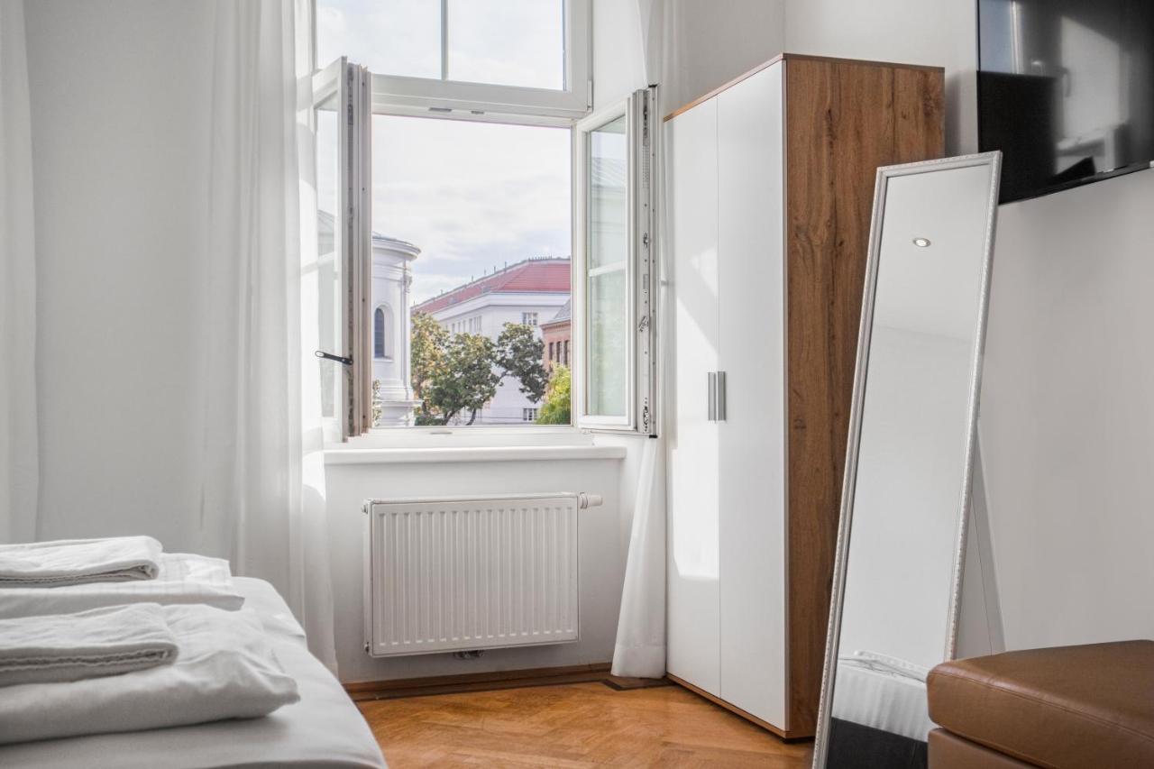 Superb 7Br Shared Apartment- Near Hauptbahnhof Wien Eksteriør bilde