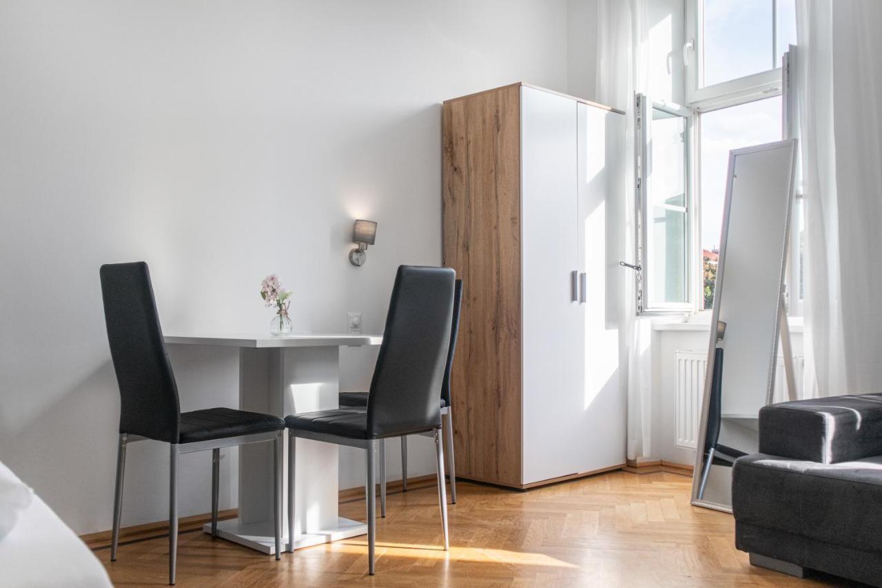 Superb 7Br Shared Apartment- Near Hauptbahnhof Wien Eksteriør bilde