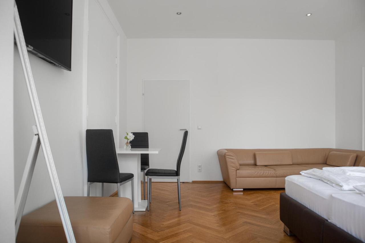Superb 7Br Shared Apartment- Near Hauptbahnhof Wien Eksteriør bilde