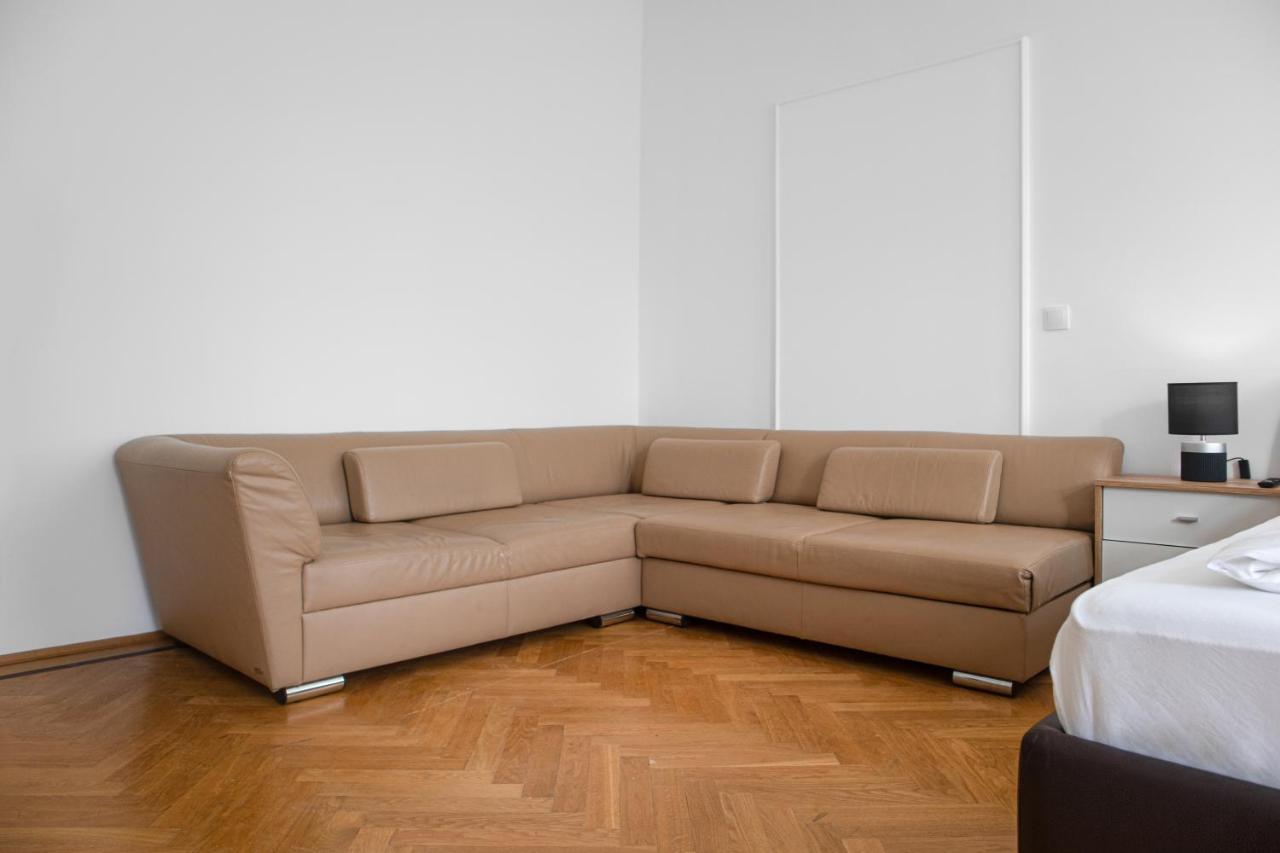 Superb 7Br Shared Apartment- Near Hauptbahnhof Wien Eksteriør bilde