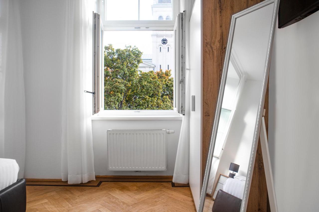 Superb 7Br Shared Apartment- Near Hauptbahnhof Wien Eksteriør bilde