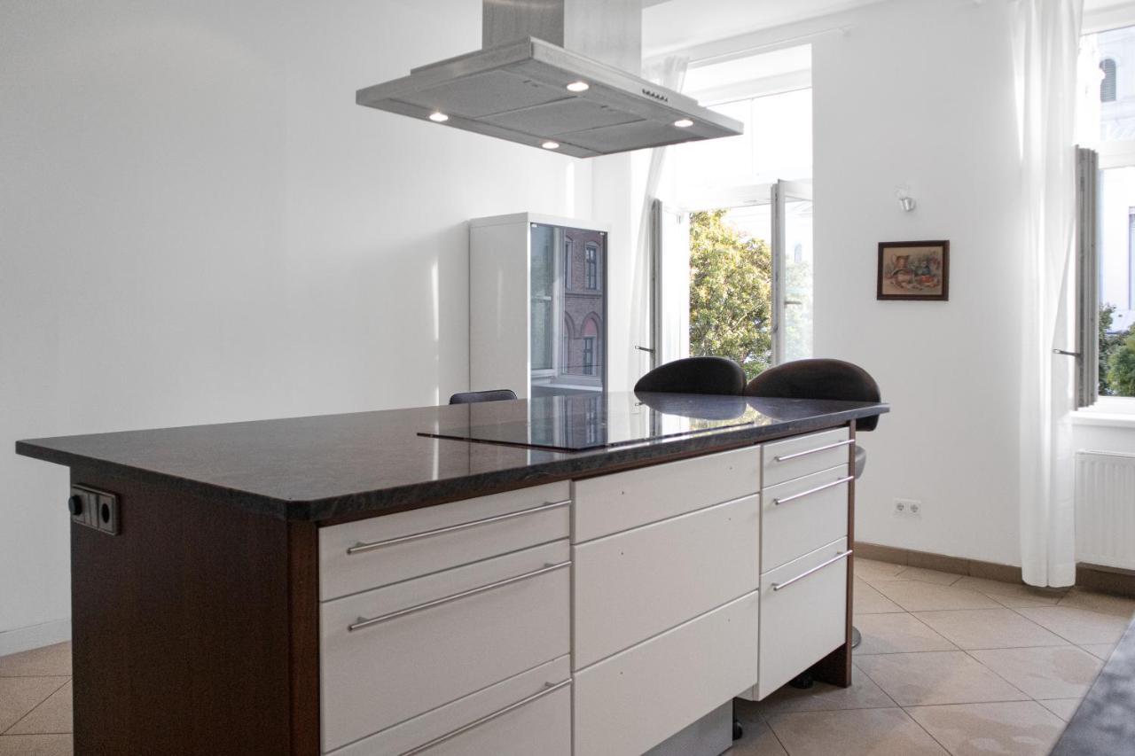 Superb 7Br Shared Apartment- Near Hauptbahnhof Wien Eksteriør bilde
